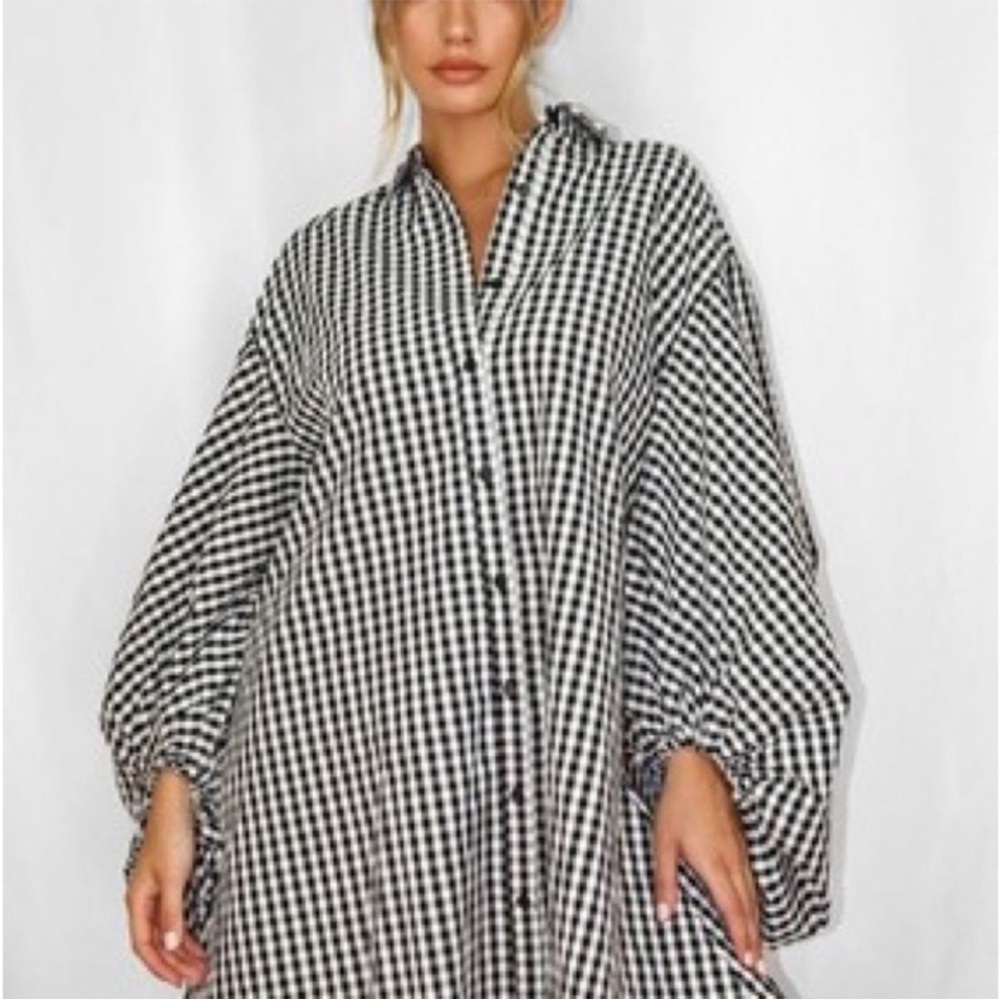 Checked puff sleeve babydoll dress